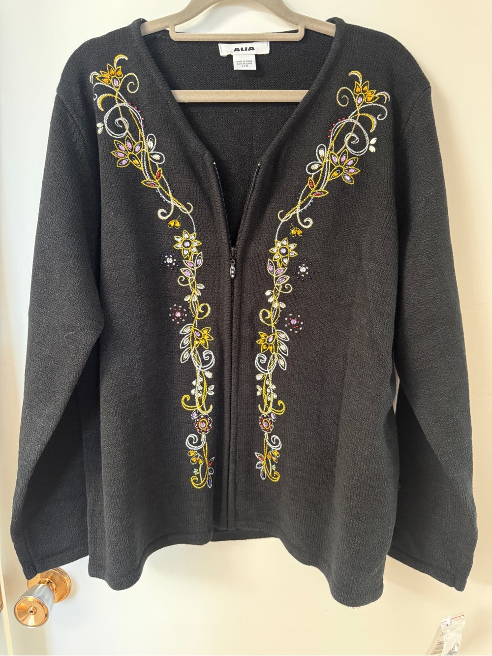 Alia Black Floral Embroidered Zip Cardigan L Beaded Acrylic Cottagecore NWT